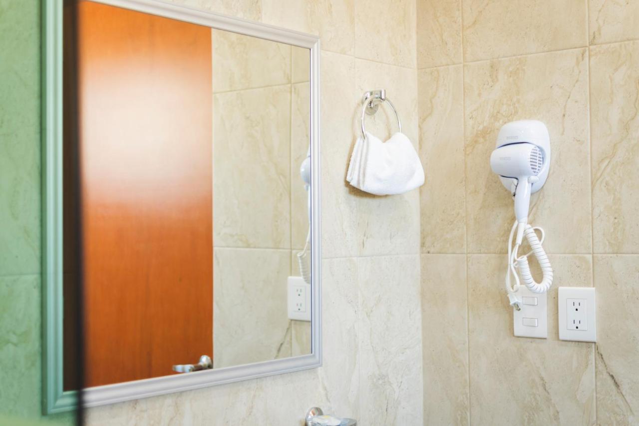 La Lola Hotel & Suites Mazatlán Eksteriør bilde